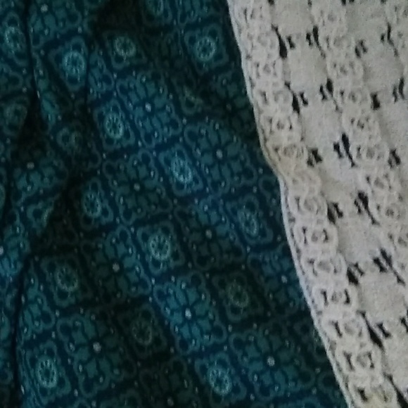 3/4 Sleeve tunic - Picture 2 of 4